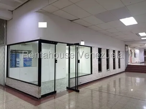 Local En Alquiler Los Palos Grandes Fm25-15386