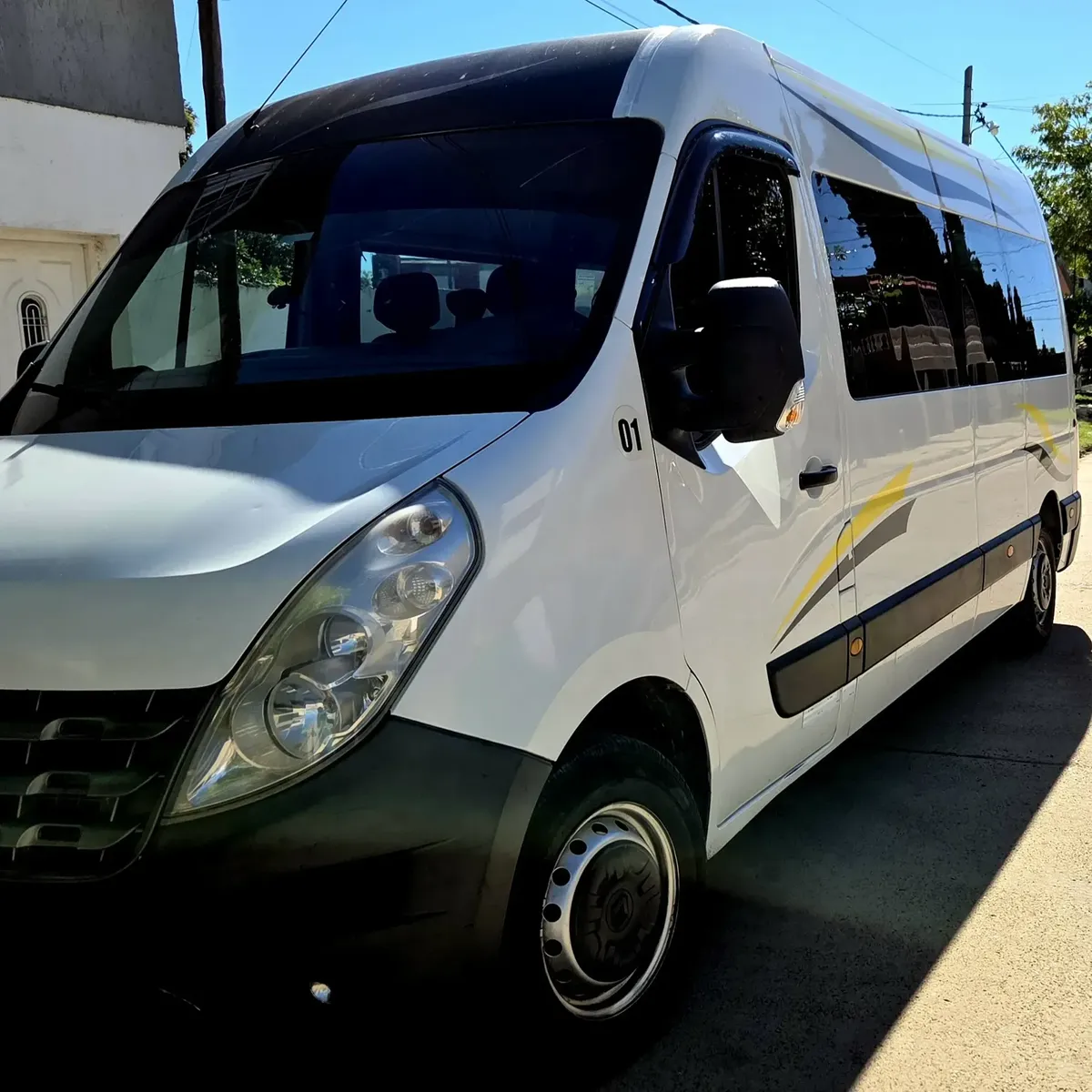 Renault Master minibus 2.3