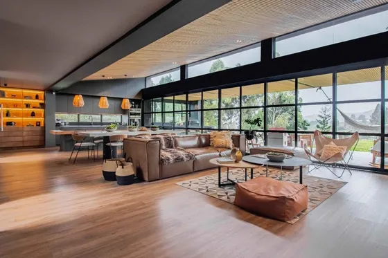 Casa En Venta En Alto De Las Palmas. Cod V12931