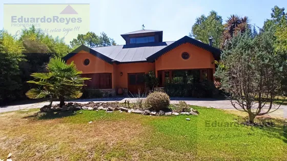 Casa En  Venta En Country Club El Paraiso