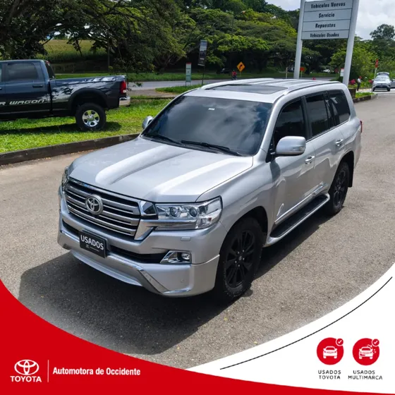 Toyota Land Cruiser 4.5 Imperial Fl Lc200 Diésel