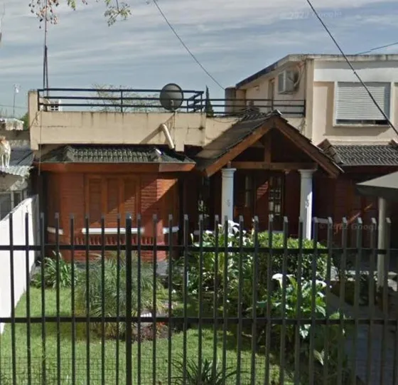 Casa En Venta - 3 Dormitorios 1 Baño - Cochera - 316mts2 - Moreno