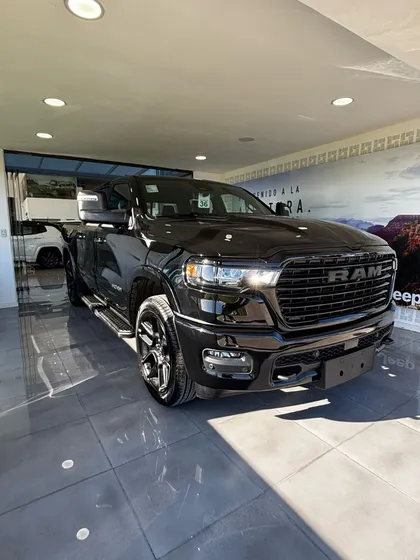 Ram 1500 5.7 Laramie Nigth Edition