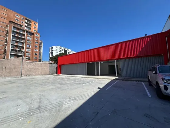 Local Comercial Av. Los Carrera, Concepción.