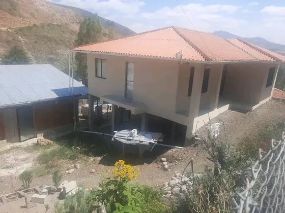 Casa Con Terreno 