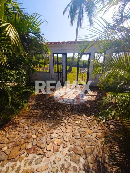 Casa En Guarame Municipio Arismendi Isla De Margarita Cod 1637