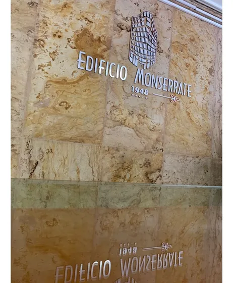 Venta Oficina Edificio Monserrate