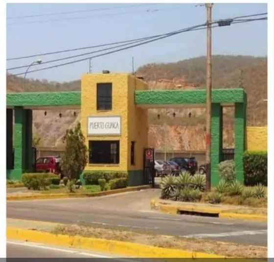 Apto En Venta De 85 M2, 3 Hab Puerto Guaica 