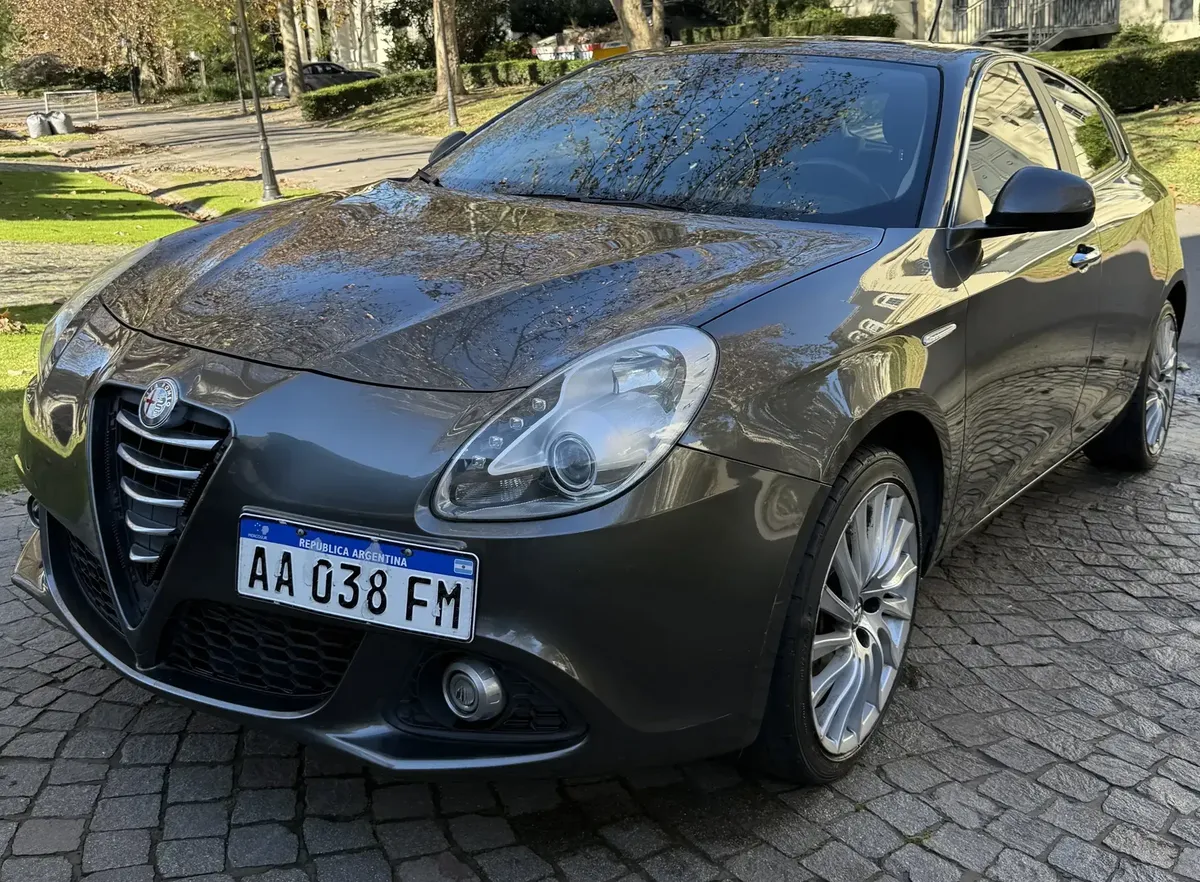 Alfa Romeo Giulietta 1.4 Distinctive 170cv At