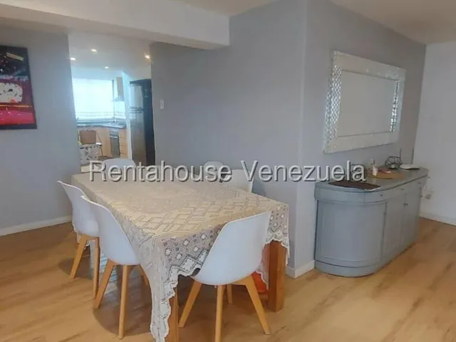 Hermoso Apartamento Ph En Colinas De Santa Monica Venta Mls #25-23193 Dreidy G