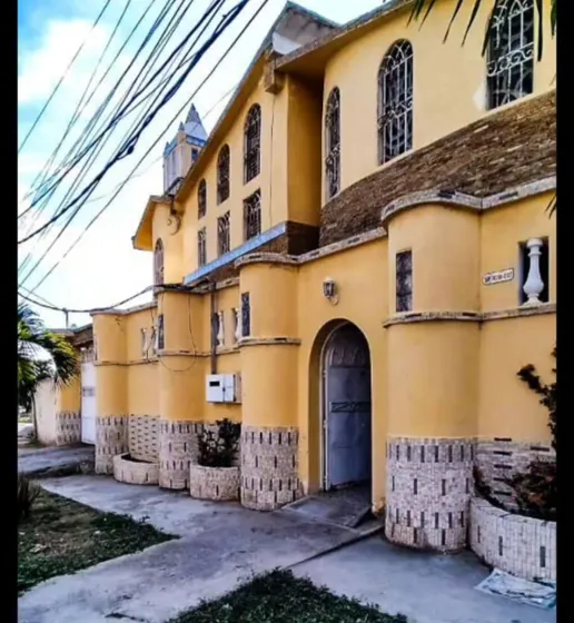 Casa Playa Grande,.alquiler  2 Niveles. Piscina, Parrille