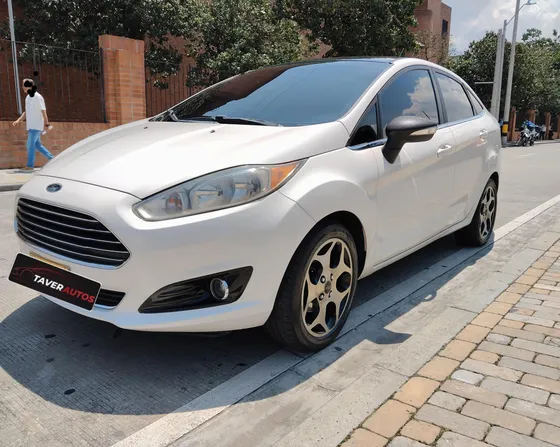 Ford Fiesta 1.6 Titanium Mt