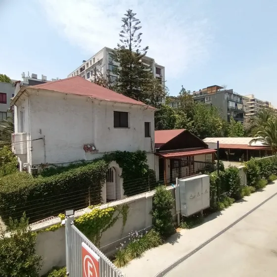 Casa Comercial En Arriendo Pocuro