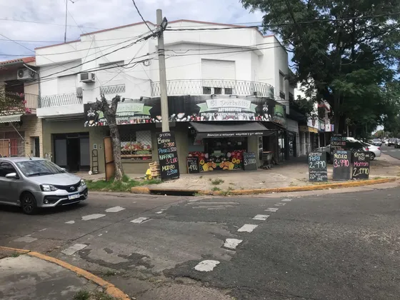 Fondo De Comercio Reconocida Fruteria En Martinez