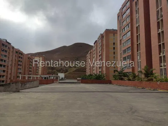 Venta De Apartamento En El Encantado. Anv