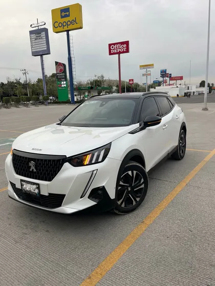 Peugeot 2008 1.2t Puretech Gt