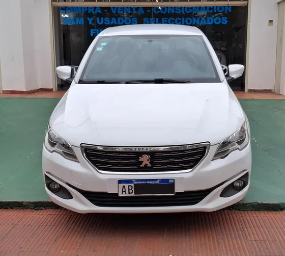 Peugeot 301 1.6 Allure Plus Tip