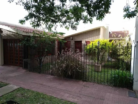 Casa A La Venta En Rafaela, Barrio Juan De Garay