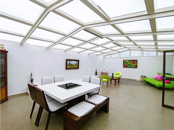 Venta - Apartamento Con Terraza - Santa Barbara Central Bogota