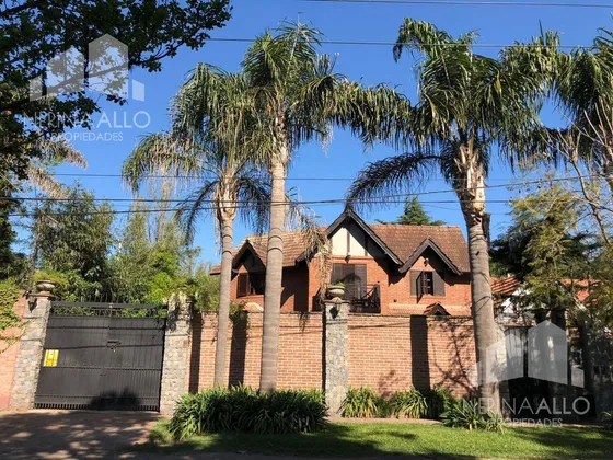 Venta Excelente Casa Estilo Ingles Parque Leloir