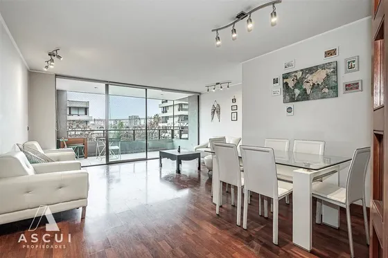 Departamento En Venta De 3 Dorm. En Las Condes
