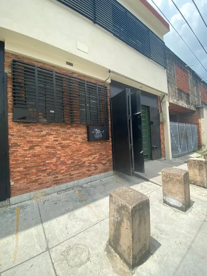 Local Comercial En Alquiler Santa Rosa (solo Clientes) Dm