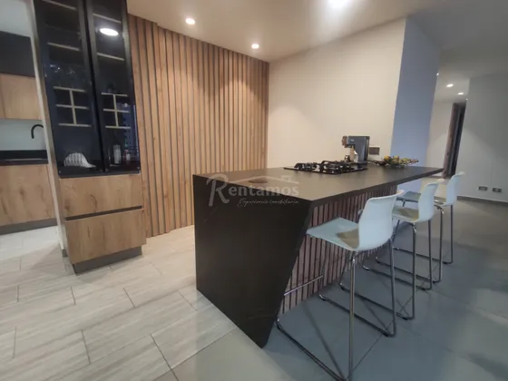 Apartamento En Venta En Los Naranjos. Cod V775964