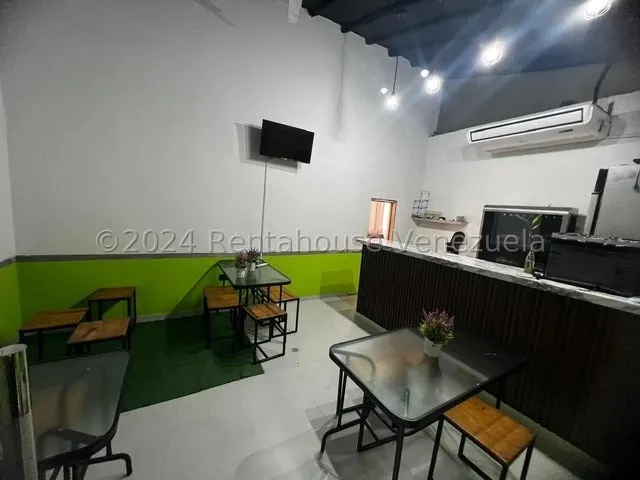 Zulay González Vende Casa Comercial Y Residencial Barquisimeto Centro, Bella E Impecable Mls 25-3197