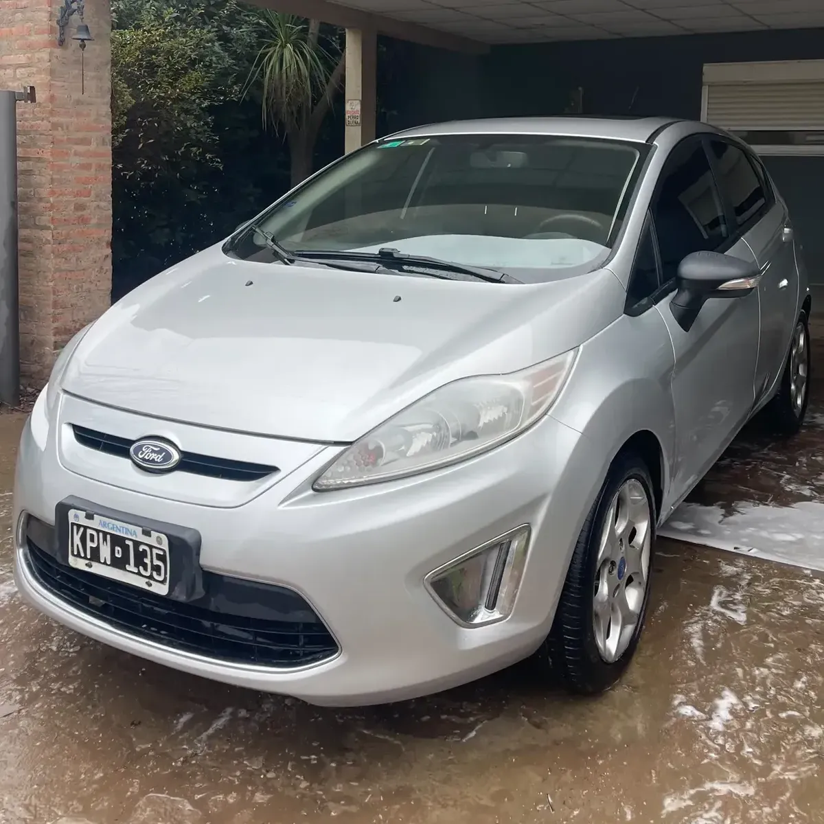 Ford Fiesta Kinetic 1.6 Design 120cv Titanium
