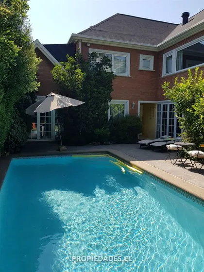 Venta Casa De 7 Dormitorios En La Dehesa