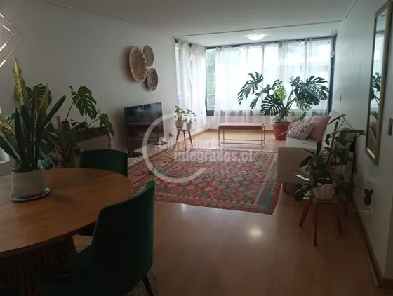 Departamento En Venta De 2 Dorm. En Providencia