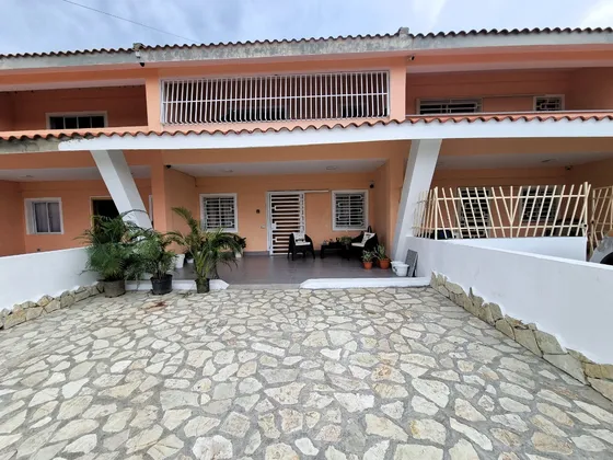 Apartamento En Venta Boca Chica, Zona Turística Con Piscina Y Playa A 5 Min