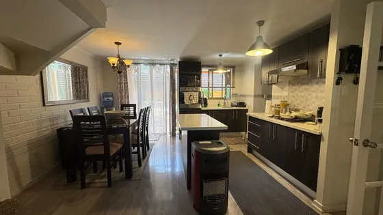 Se Vende Hermosa Casa De 3d,2b, Oficina, Quilicura