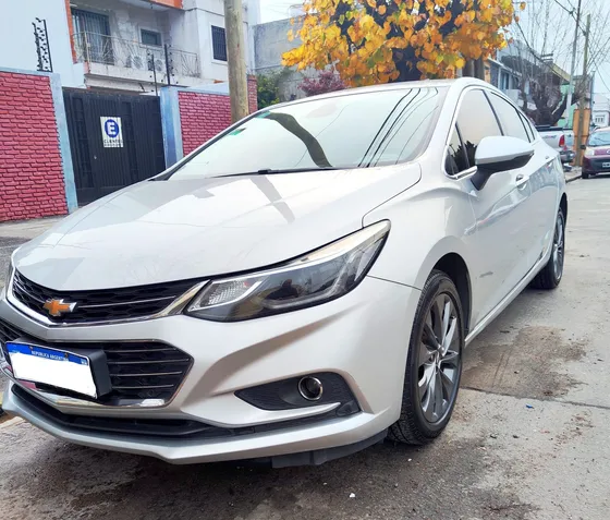 Chevrolet Cruze 1.4 Ltz Sedan