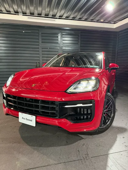 Porsche Cayenne Gts