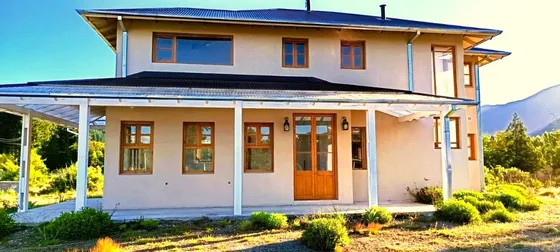 Casa A Estrenar Lago Puelo 230m2 - Lote 2000m2 - Habilitación Turística