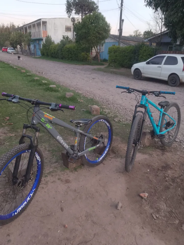 Bicicleta Aro 29 Gts Dexter 24 Marchas Freio A Disco Cor Grafite Com Preto Tamanho Do Quadro 21 - Imagem 4