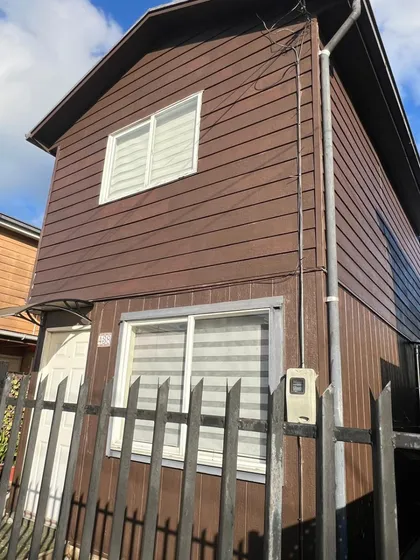 Linda Casa En Venta. Frutillar Alto 3d/1b. Barrio Tranquilo