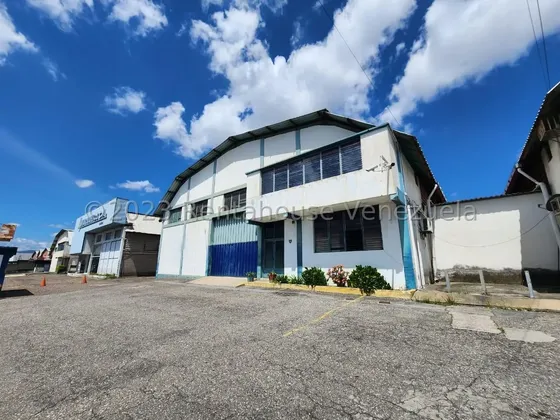 Venta De 2 Galpones Industriales En Z.i. Iii: 5.160m2 Terreno, Cavas De 900t, Racks, Torrefactora, Envasadora, Carga/descarga, Oficinas, Amoblado Y Tanques. ¡ideal Almacenes Y Logística. Luis Barrios
