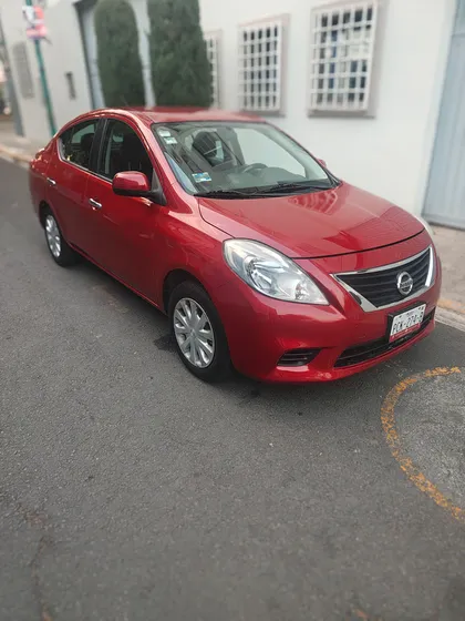 Nissan Versa 1.6 Advance At