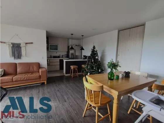Apartamento En Venta Sabaneta Espectacular Vista(mls#252996)