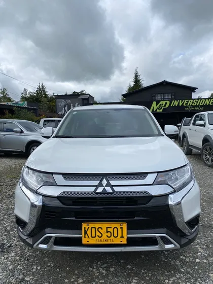 Mitsubishi Outlander 2.4 Kaiteki