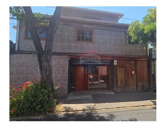 Propiedad Uso Mixto: Oficina+bodega+vivienda+metro