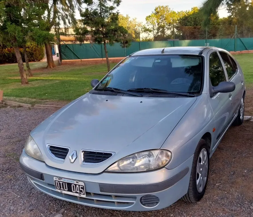 Renault Megane 1.6 K4M Two-Body
