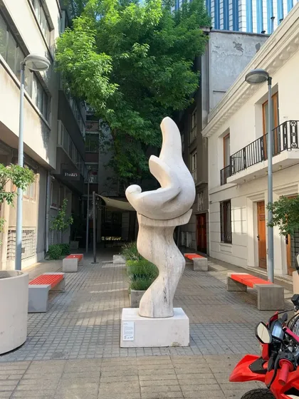 Venta Departamento 2d+2b En Pasaje Cerrado En Bellas Artes.