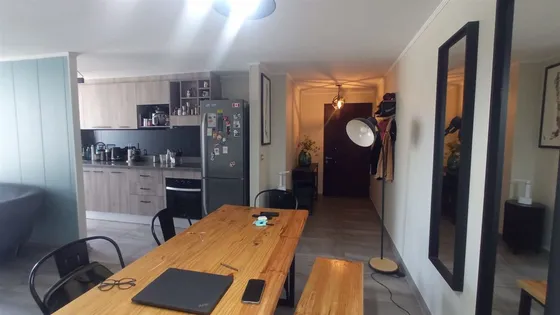 Departamento En Arriendo De 2 Dorm. Estacionamiento En Macul