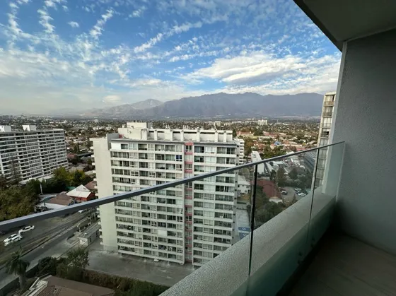 En Arriendo Luminoso Depto 2d2b Semi Amoblado - Macul