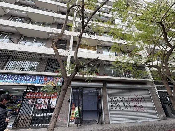Arriendo En Santiago Centro Local Listo Para Entrega