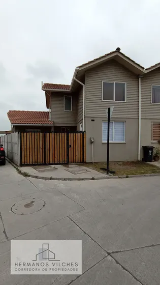 Acogedora Casa En Sector Boulevard San Pedro, Lampa, Stgo.