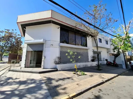 Venta De Local Comercial En Providencia Id. 88.517-rem